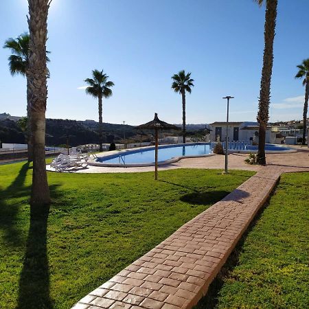 Alojamiento En Urb La Marina San Fulgencio المظهر الخارجي الصورة